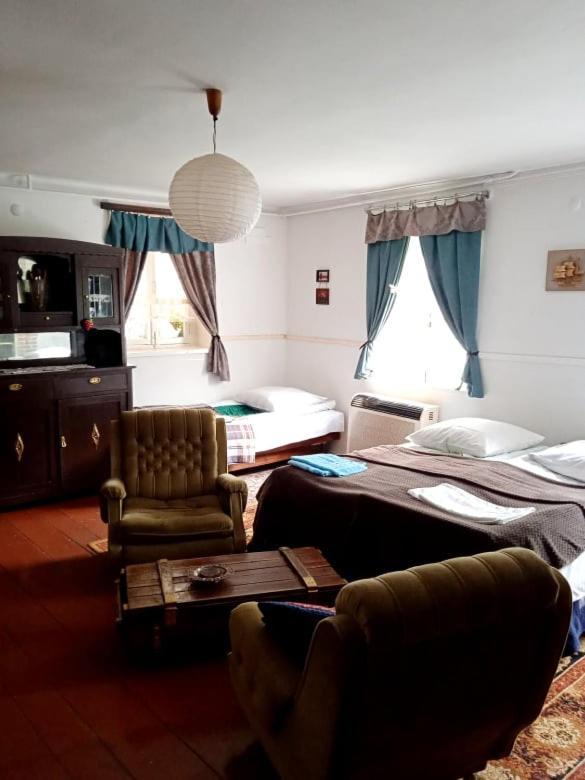 Guest House Meri Poppins Dedoplis Tskaro Buitenkant foto